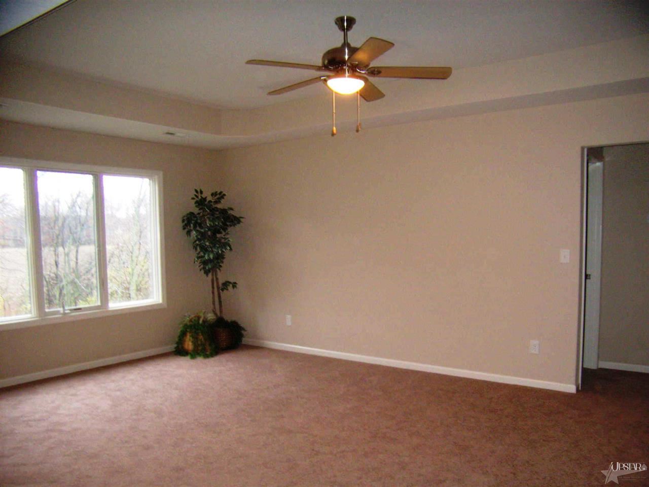 2102 Othello, Fort Wayne, IN 46818 photo 3