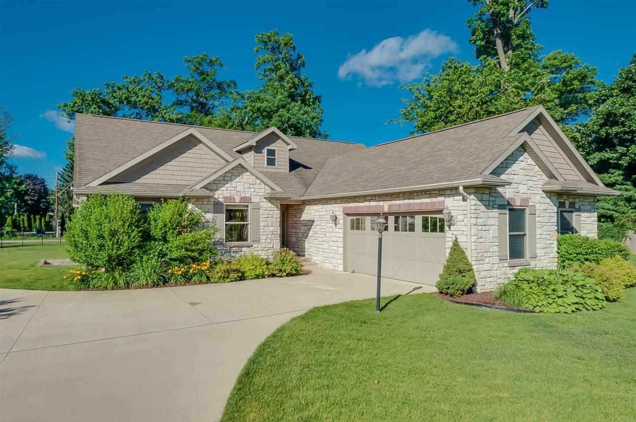 19497 Cottage Ct, South Bend, IN 46637 photo 1