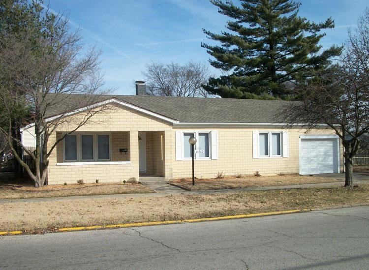 1152 College Ave, Vincennes, IN 47591 photo 1