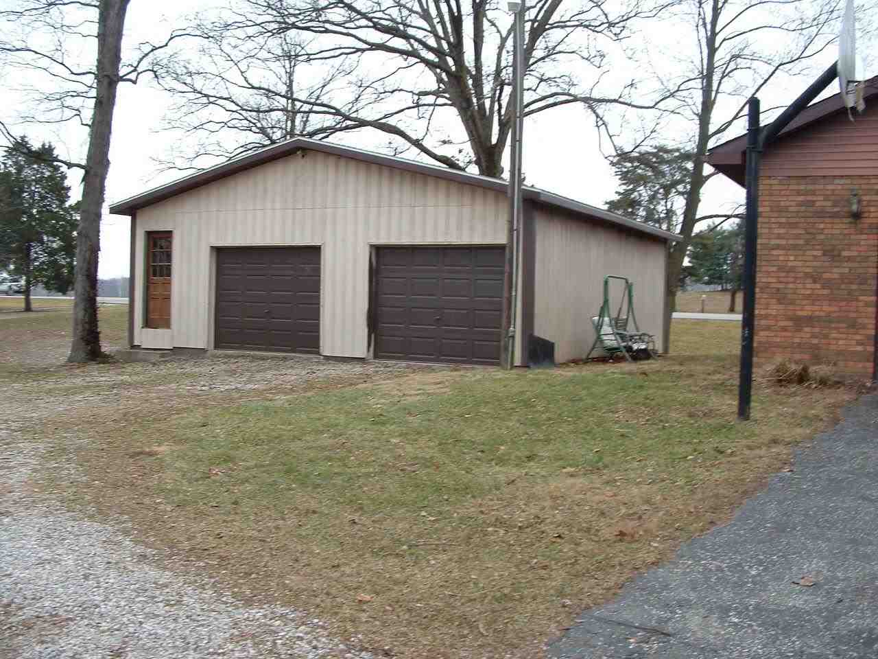 4693 S 1025 E, Oakland City, IN 47660 photo 28