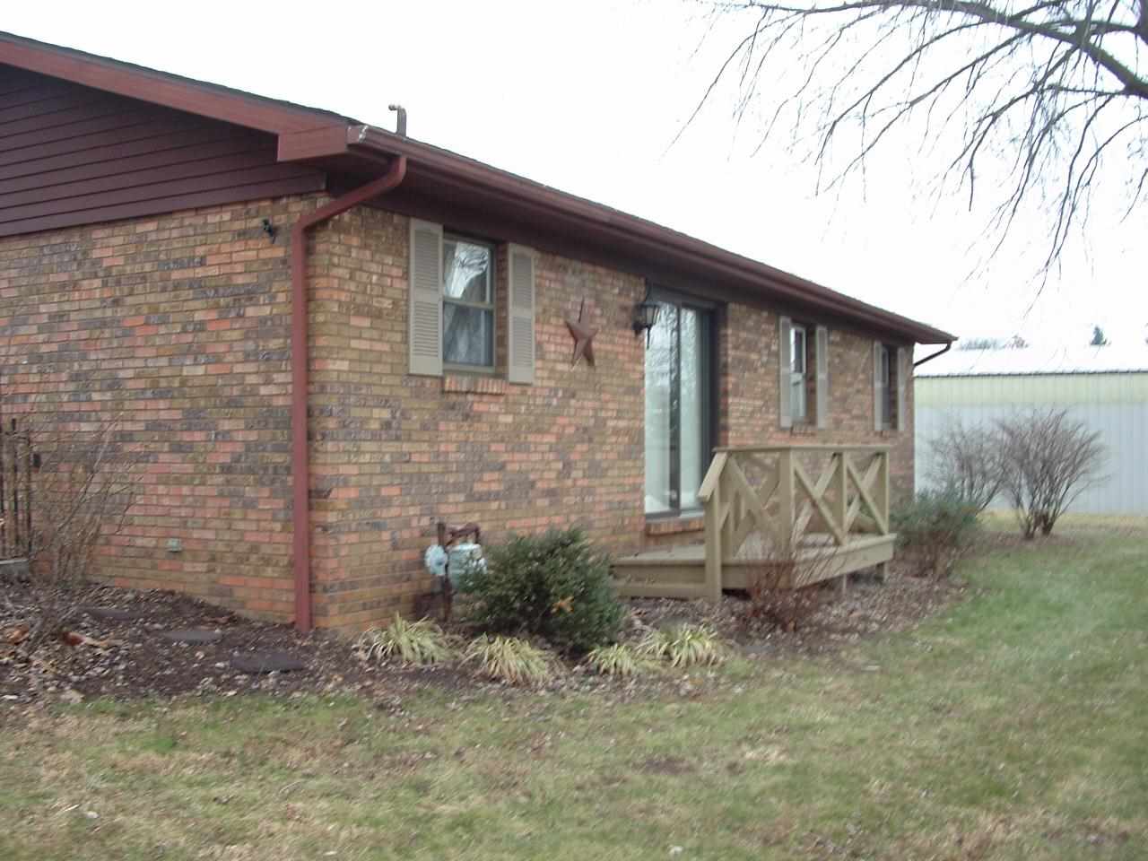 4693 S 1025 E, Oakland City, IN 47660 photo 4