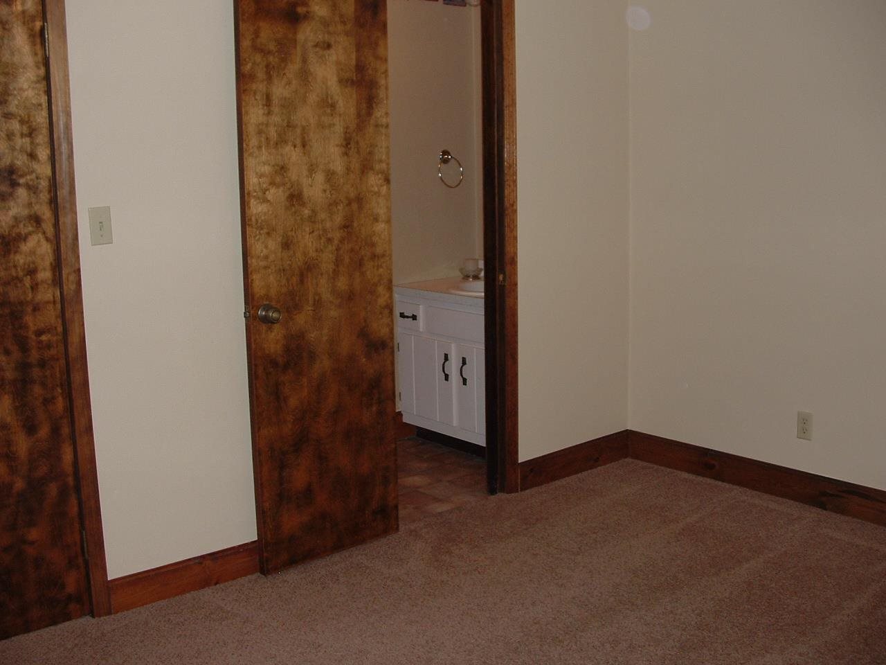 4693 S 1025 E, Oakland City, IN 47660 photo 18