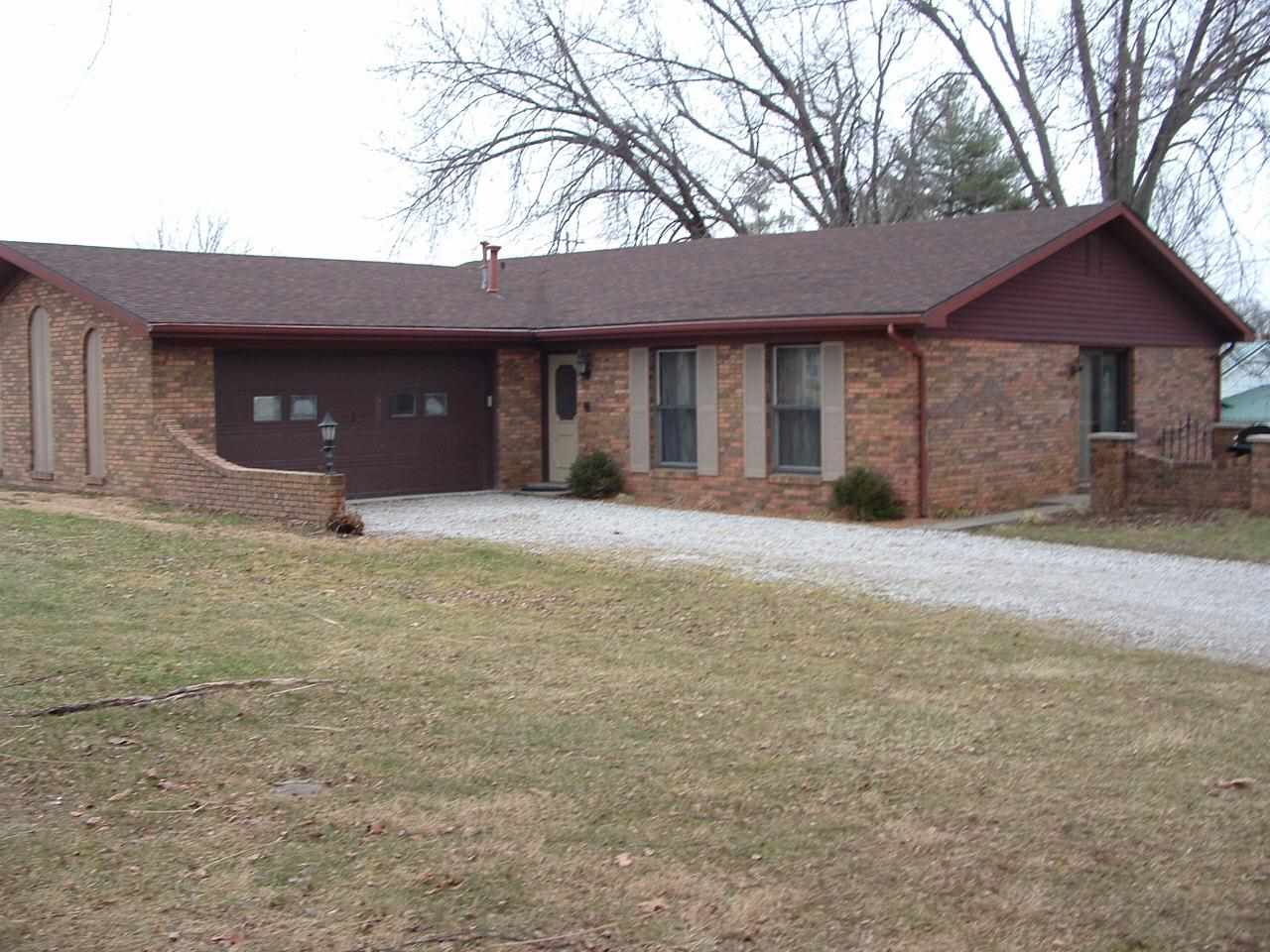 4693 S 1025 E, Oakland City, IN 47660 photo 3