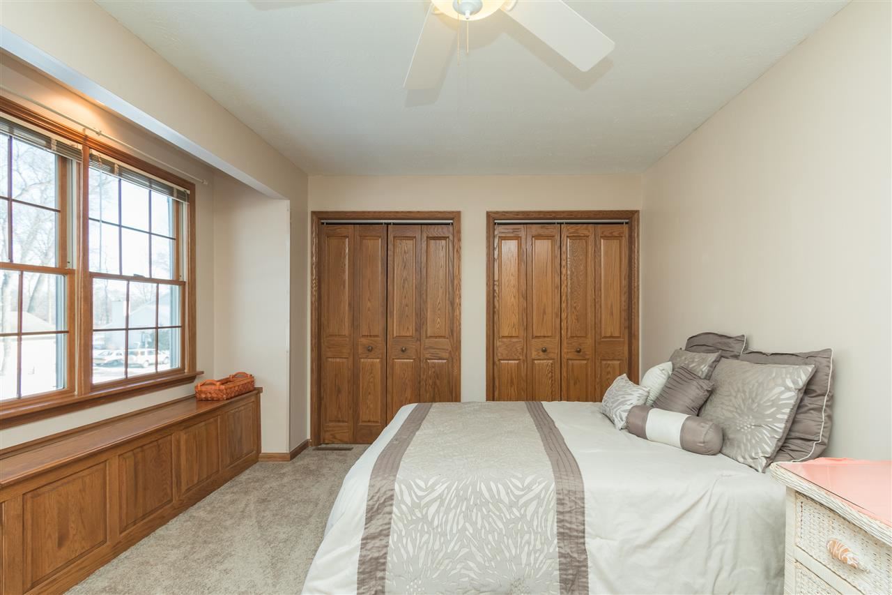 11560 Split Oak Dr, Granger, IN 46530 photo 19