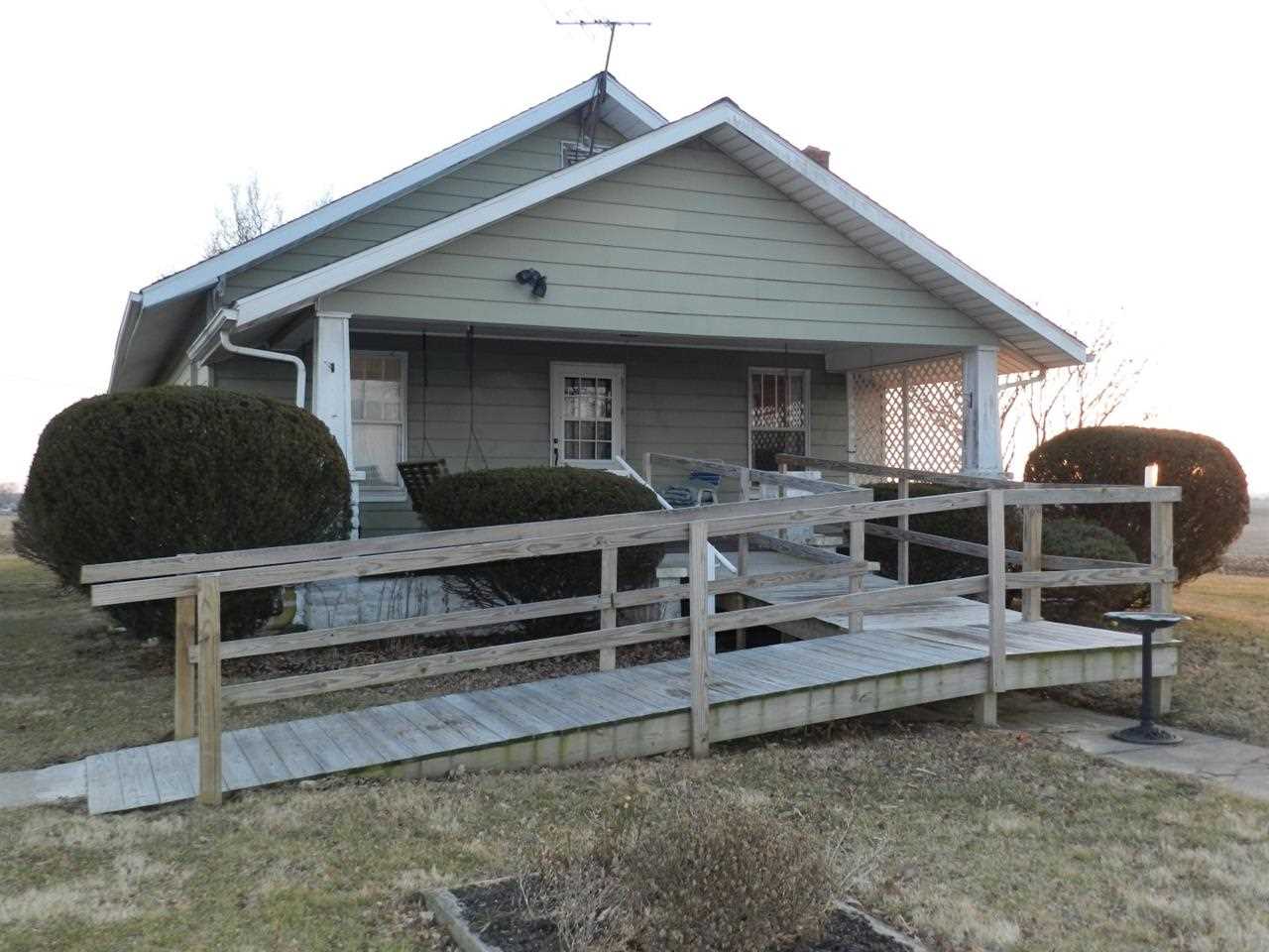 719 W 300 S, Princeton, IN 47670 photo 1