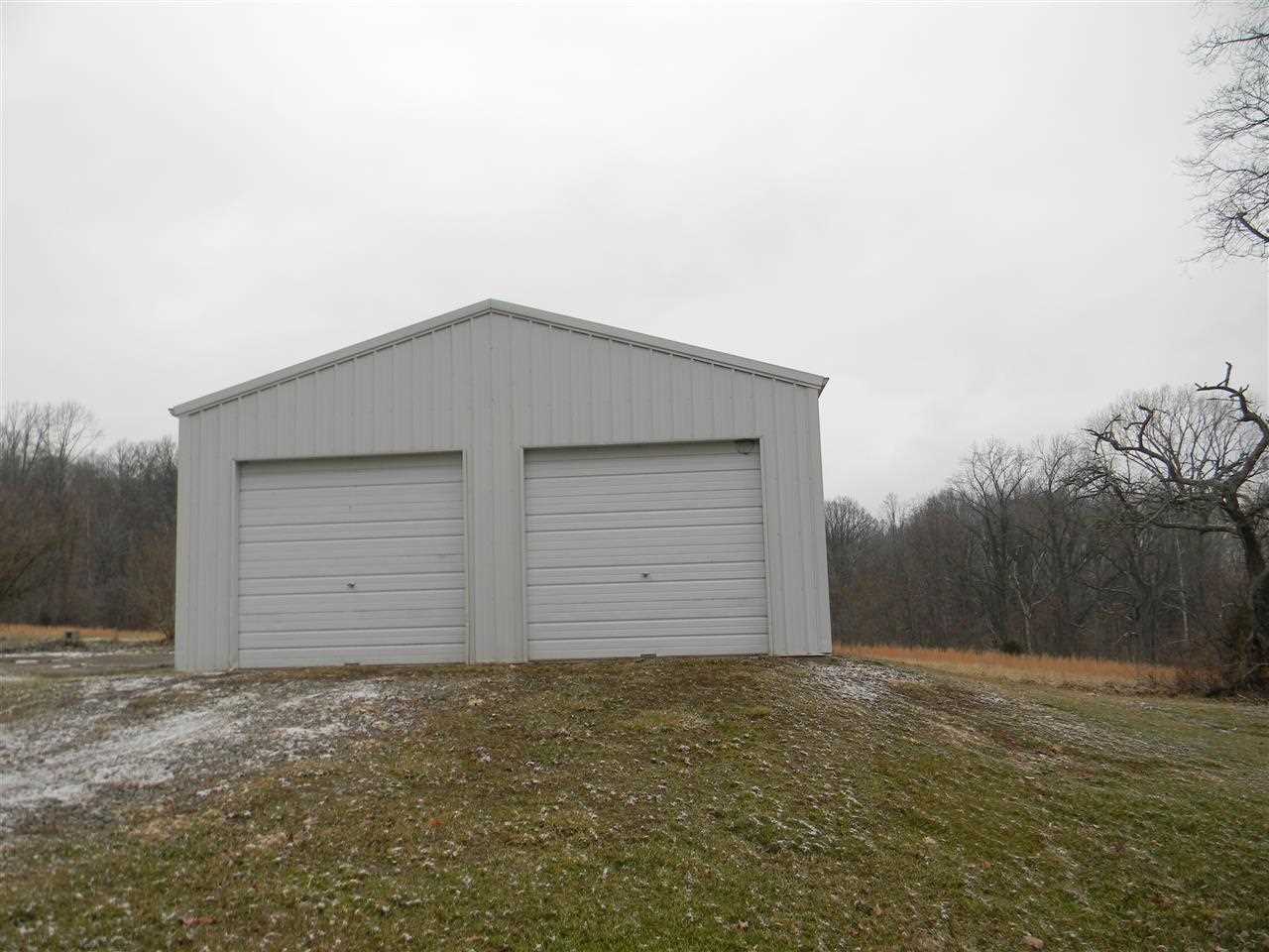3369 Close Rd, Spencer, IN 47460 photo 3
