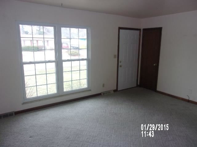 1923 Elmendorf Ave, Evansville, IN 47714 photo 5
