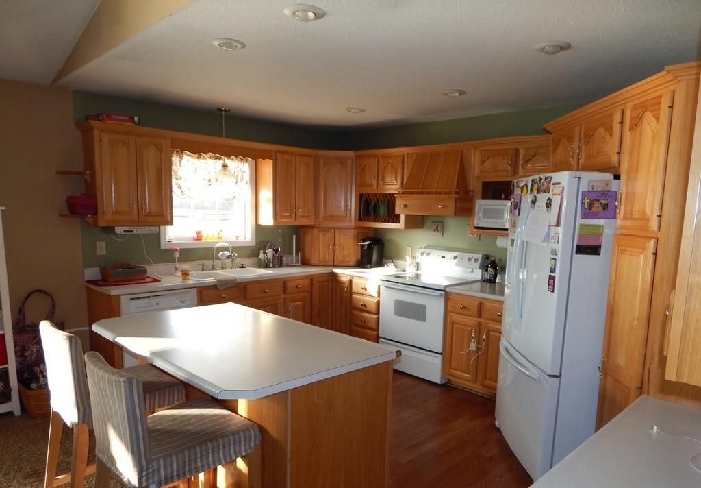 1175 S 550 E, Montgomery, IN 47558 photo 8