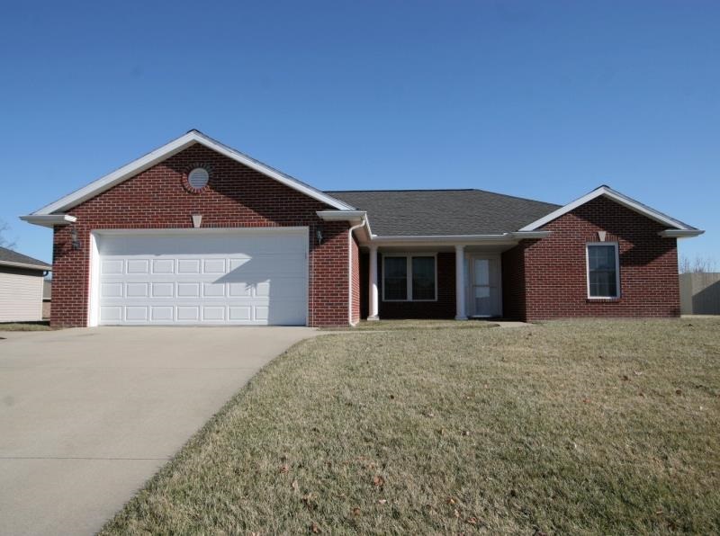 4152 Lee Dr, Jasper, IN 47546 photo 1