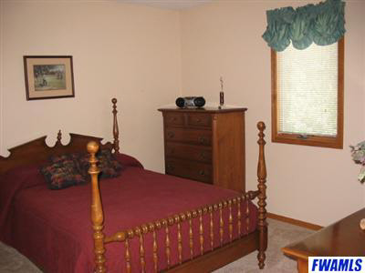 314 Eagle Ct, Ossian, IN 46777 photo 9