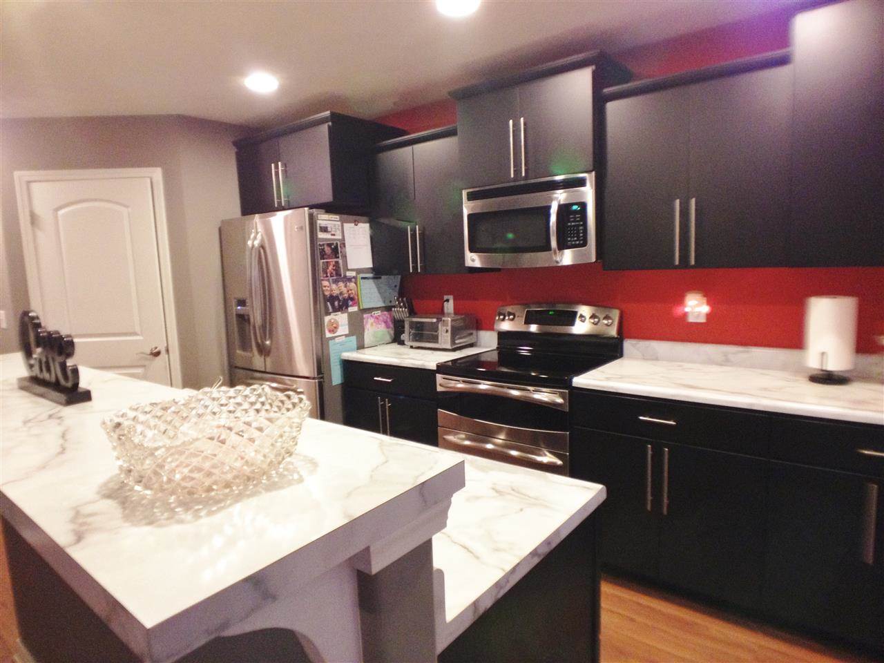 6211 Pavilion Dr, Newburgh, IN 47630 photo 4