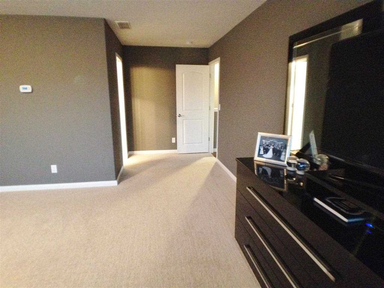 6211 Pavilion Dr, Newburgh, IN 47630 photo 20