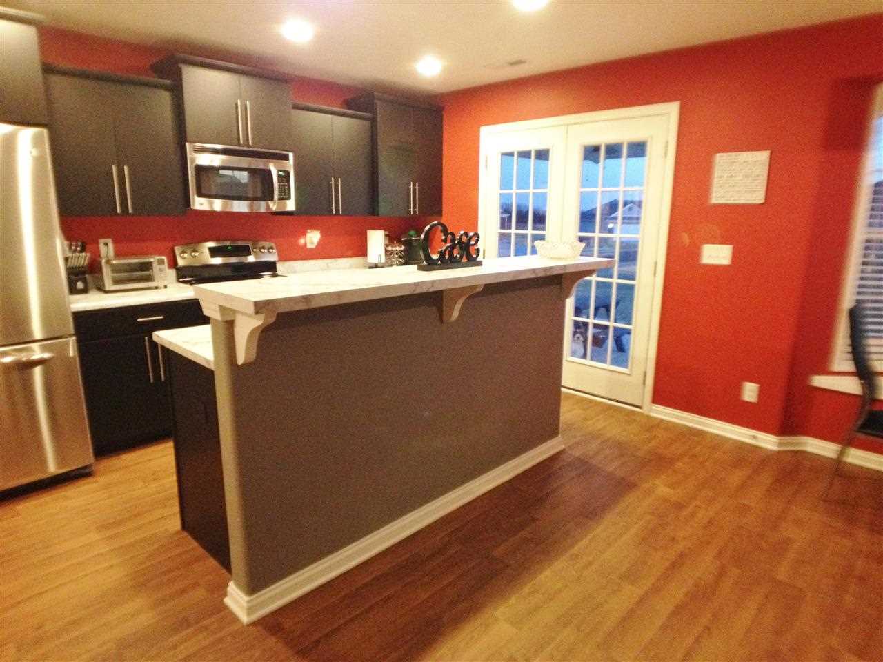 6211 Pavilion Dr, Newburgh, IN 47630 photo 5