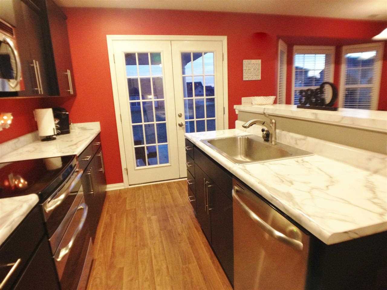 6211 Pavilion Dr, Newburgh, IN 47630 photo 8