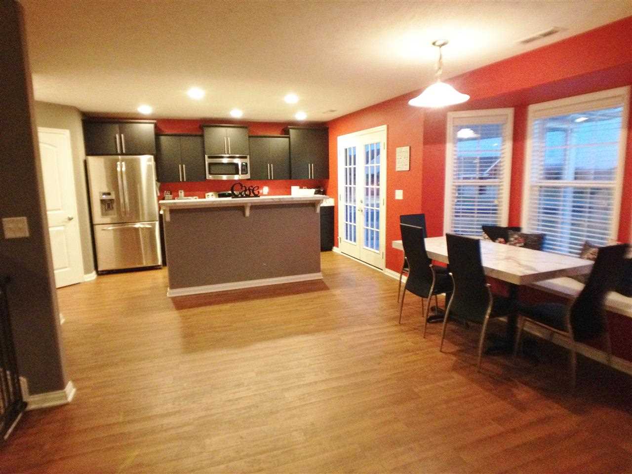 6211 Pavilion Dr, Newburgh, IN 47630 photo 10