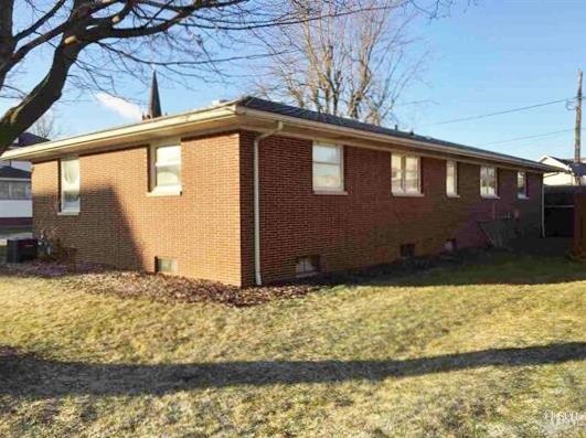 111 Oak St, Monroeville, IN 46773 photo 3
