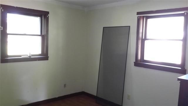 708 Maple St, Bicknell, IN 47512 photo 4