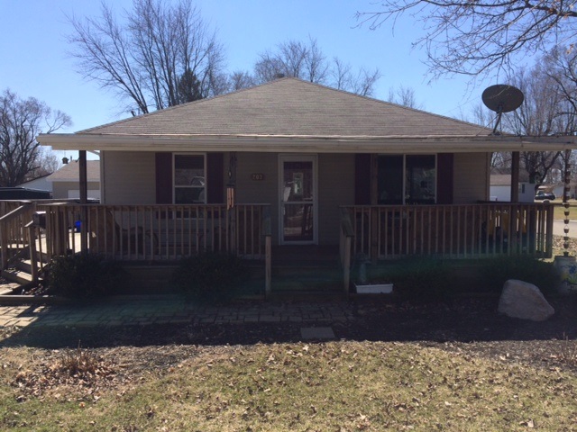 203 E Catherine St, Flora, IN 46929 photo 2