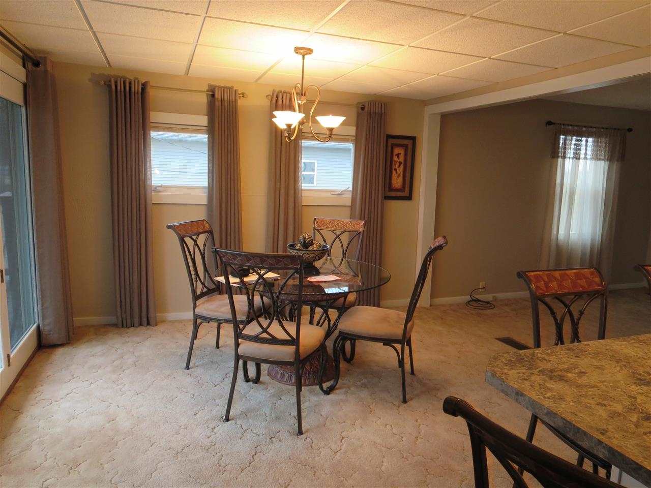 8303 Roth Rd, Evansville, IN 47712 photo 3