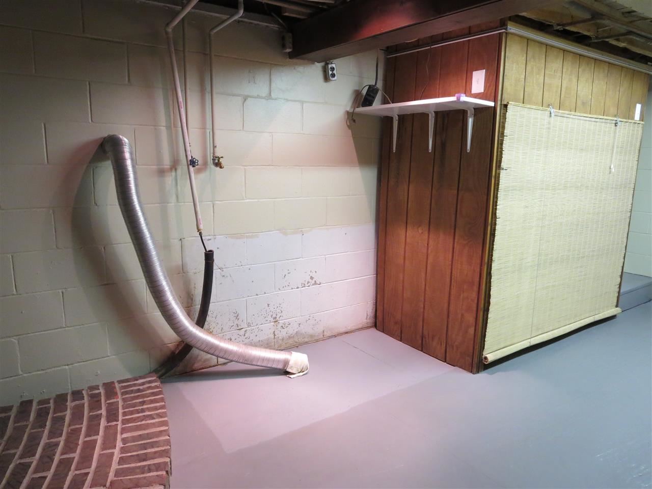 8303 Roth Rd, Evansville, IN 47712 photo 12