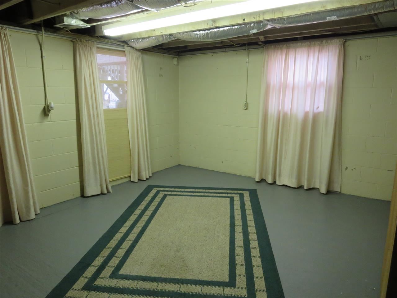 8303 Roth Rd, Evansville, IN 47712 photo 9