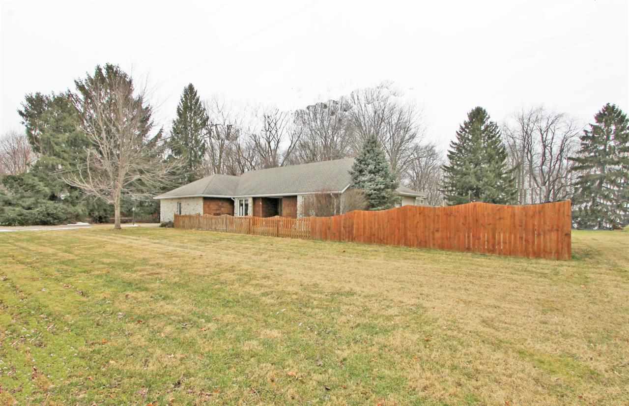 100 Wildwood Dr, Lafayette, IN 47905 photo 1