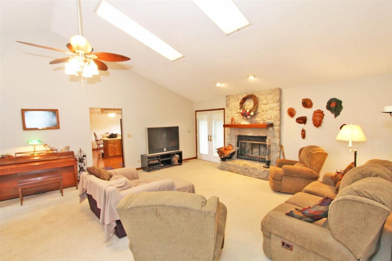 100 Wildwood Dr, Lafayette, IN 47905 photo 6