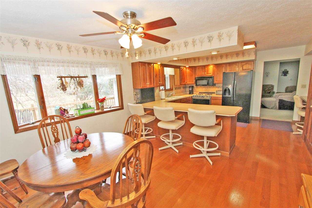 100 Wildwood Dr, Lafayette, IN 47905 photo 2