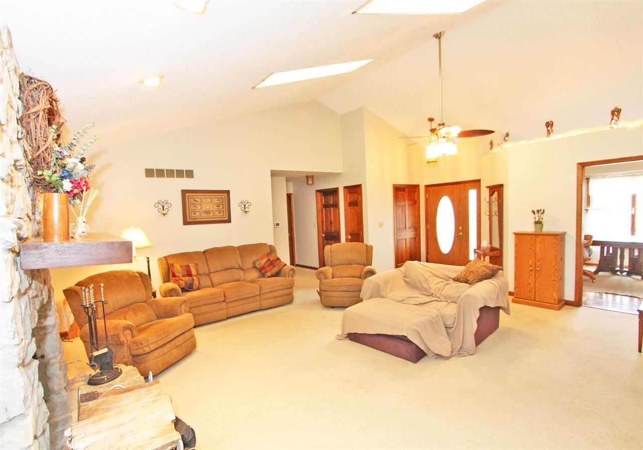 100 Wildwood Dr, Lafayette, IN 47905 photo 5