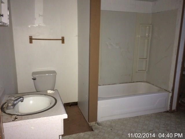 619 Reis Ave, Evansville, IN 47711 photo 5