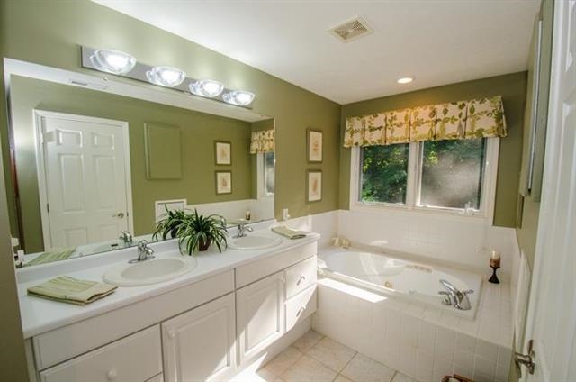 52082 Iron Forge Ln, Granger, IN 46530 photo 5
