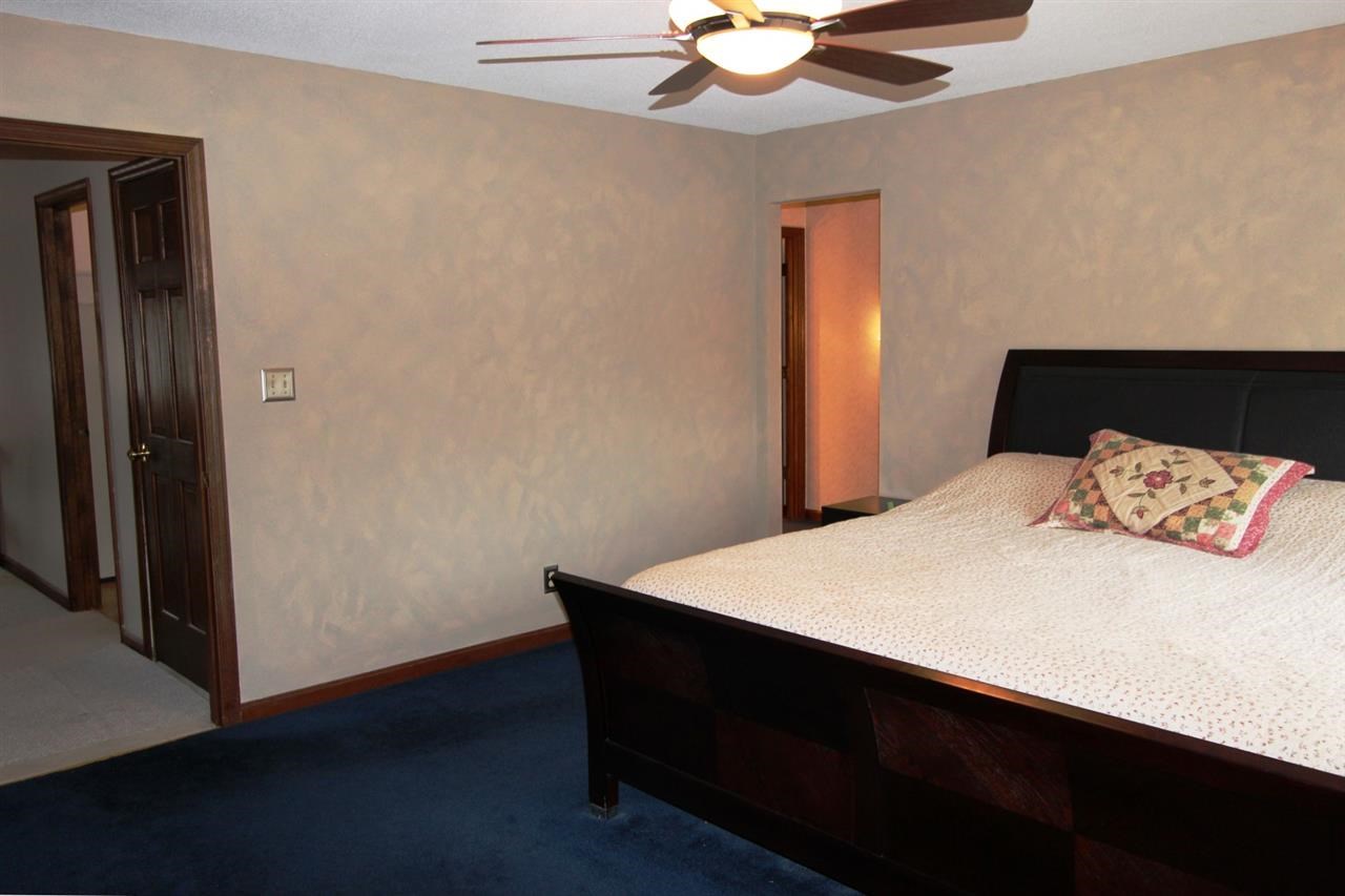 919 W Wortman Rd, Evansville, IN 47725 photo 13