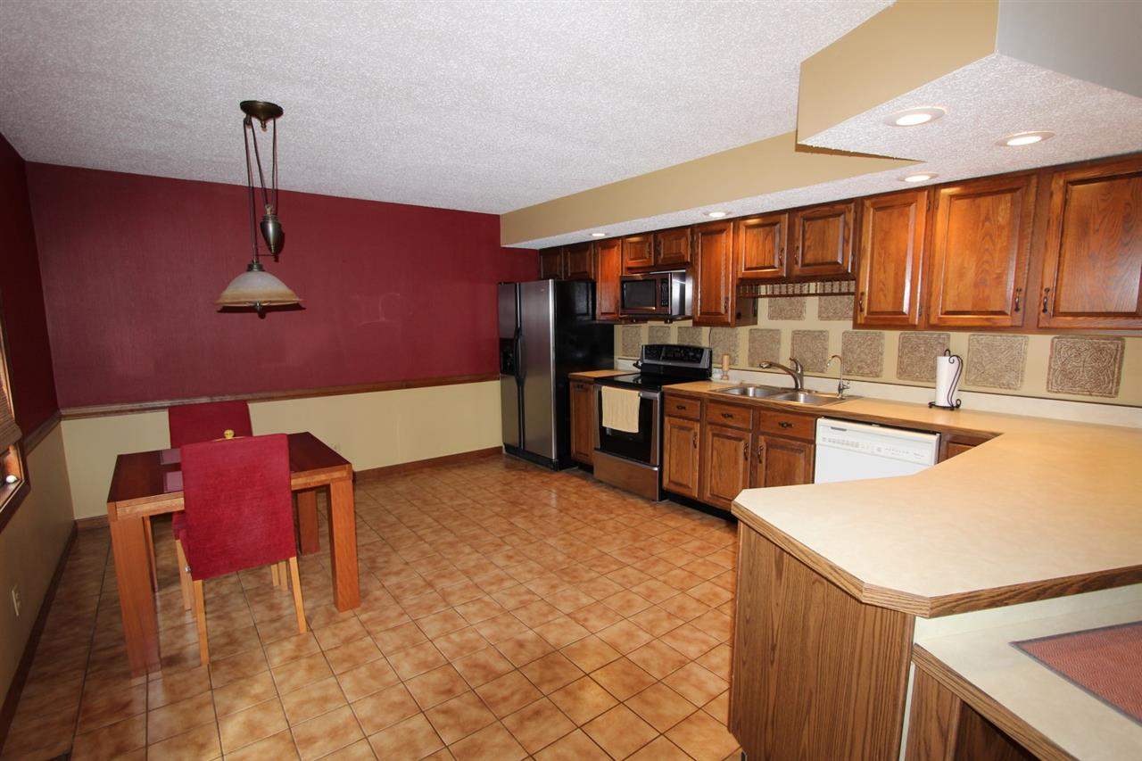 919 W Wortman Rd, Evansville, IN 47725 photo 7