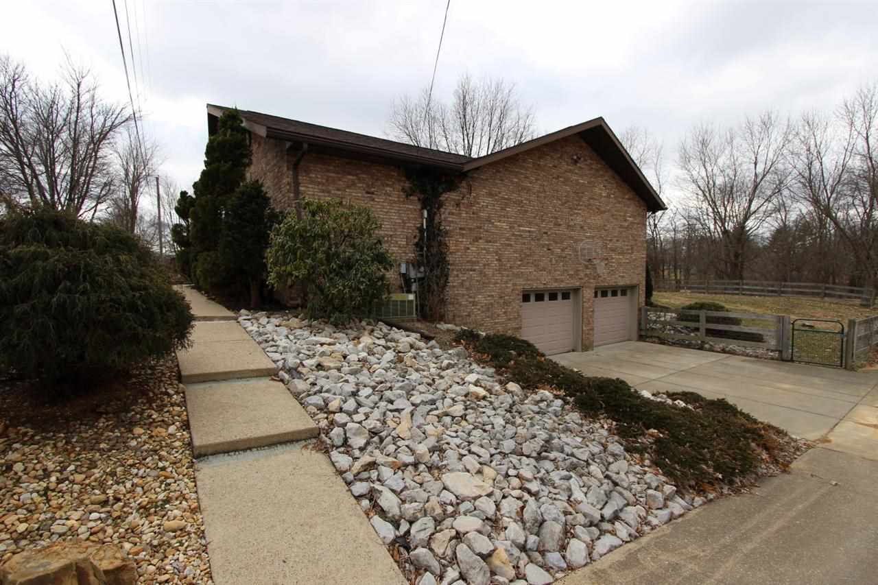 919 W Wortman Rd, Evansville, IN 47725 photo 21