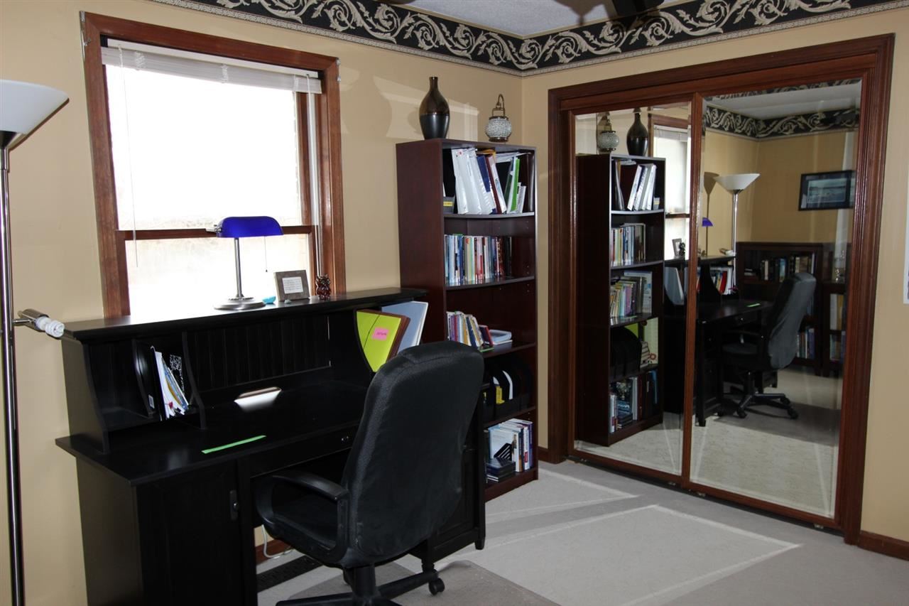 919 W Wortman Rd, Evansville, IN 47725 photo 16