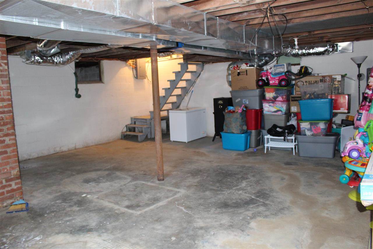 6301 Little Schaefer Rd, Evansville, IN 47720 photo 4