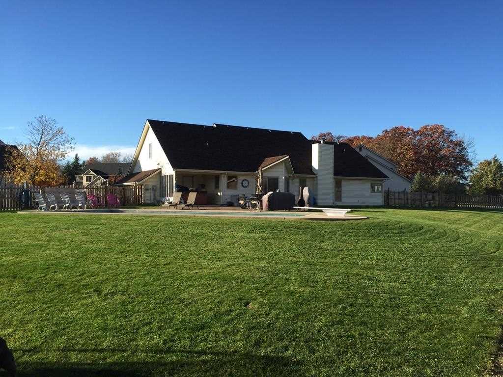 330 Red Eagle Pass, Fort Wayne, IN 46845 photo 2