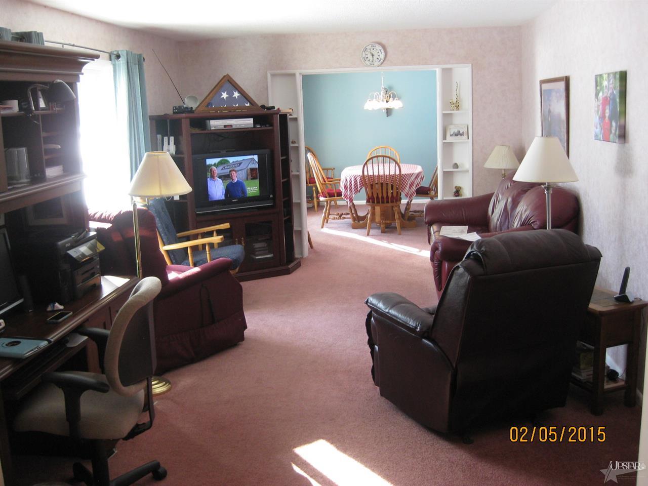 12615 Johnson Rd, Churubusco, IN 46723 photo 8