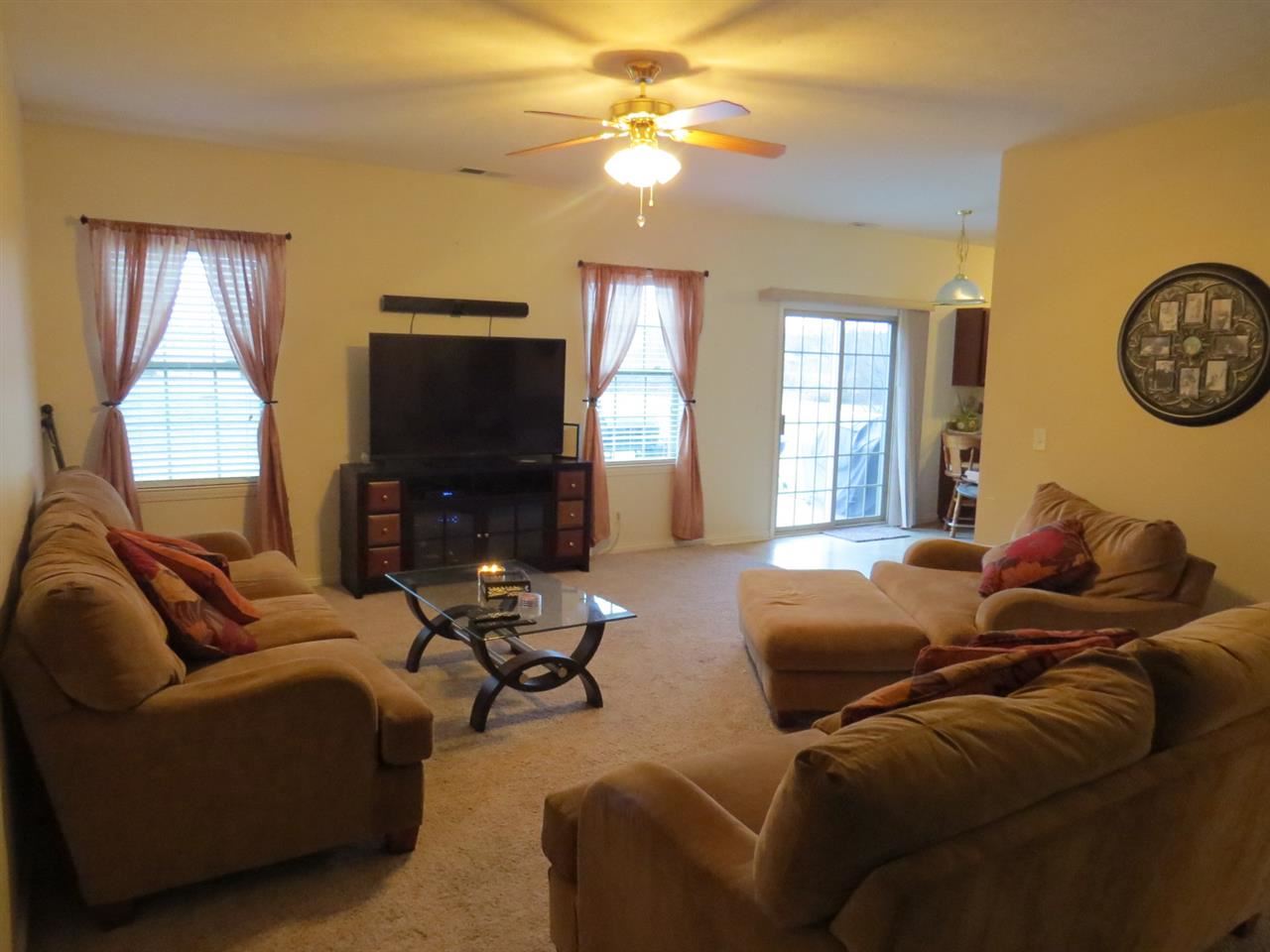 6221 Mayfield Ct, Newburgh, IN 47630 photo 2