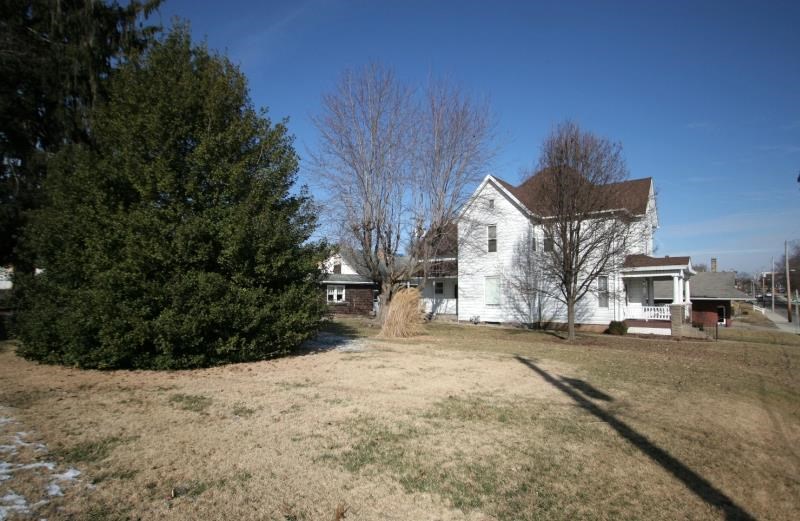 1339 Main St, Jasper, IN 47546 photo 2