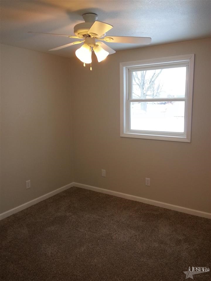 6015 Glenview Dr, Fort Wayne, IN 46815 photo 19