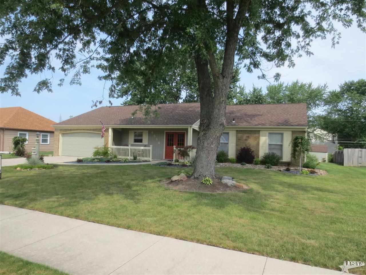 6518 Sunbury Dr, Fort Wayne, IN 46835 photo 1
