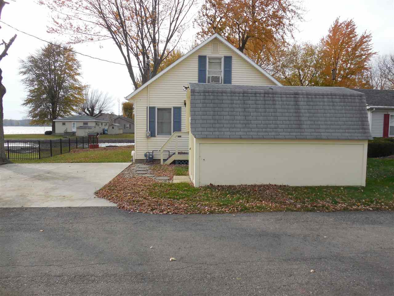 7240 S 175 E, Wolcottville, IN 46795 photo 4