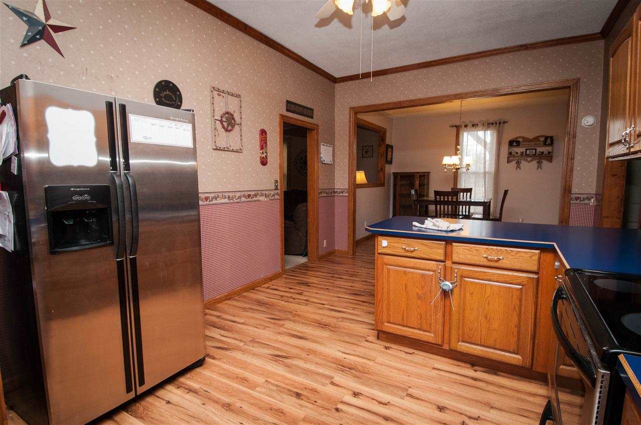 8002 E Bobe Rd, Bruceville, IN 47516 photo 6