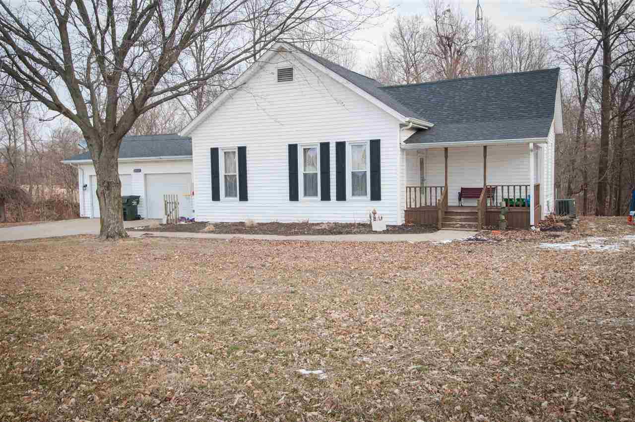 8002 E Bobe Rd, Bruceville, IN 47516 photo 1