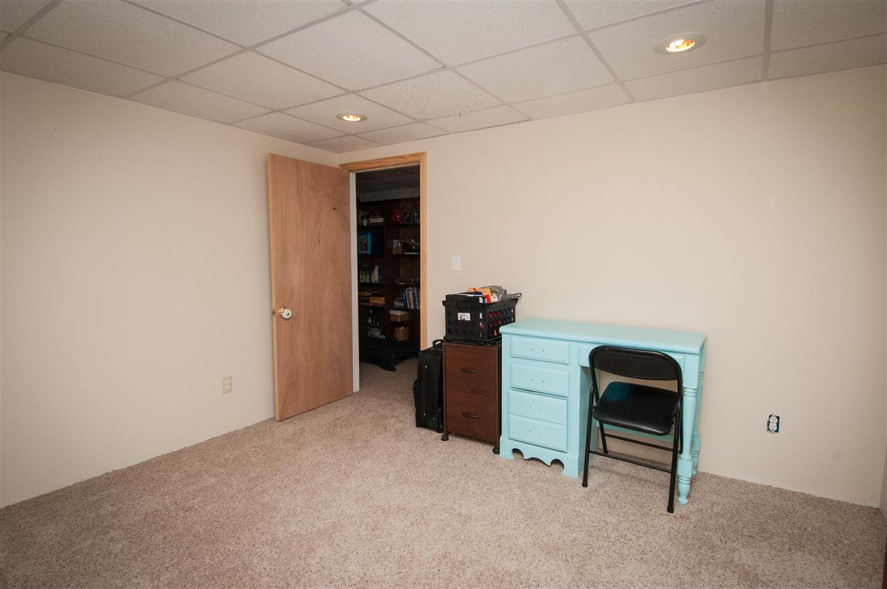 8002 E Bobe Rd, Bruceville, IN 47516 photo 9
