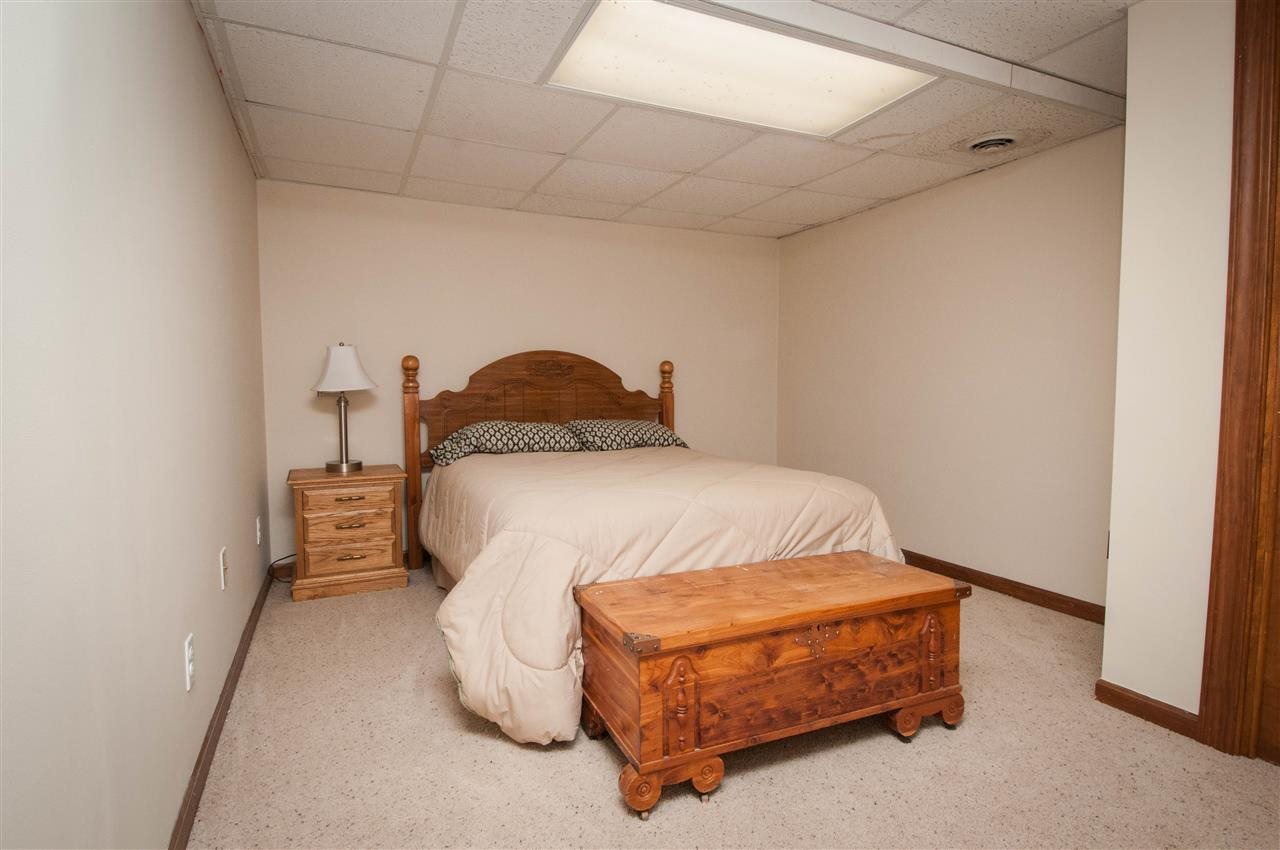 8002 E Bobe Rd, Bruceville, IN 47516 photo 10