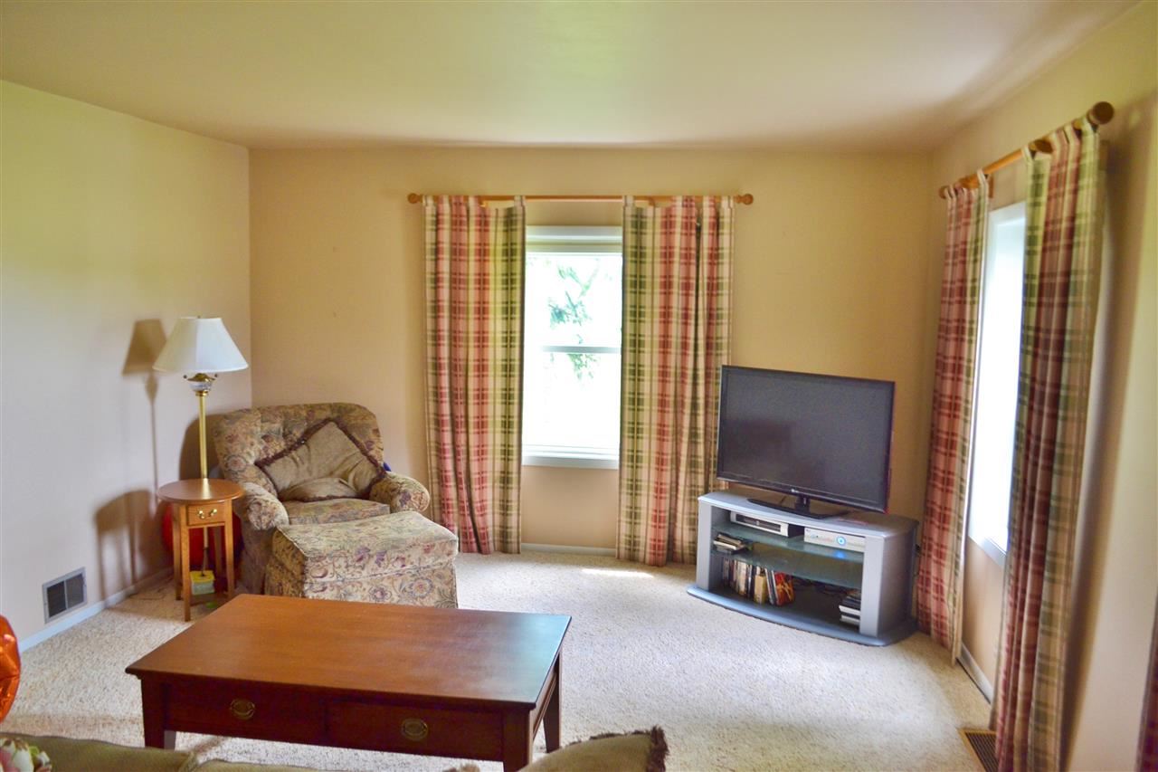9313 Yellow River Rd, Fort Wayne, IN 46818 photo 8