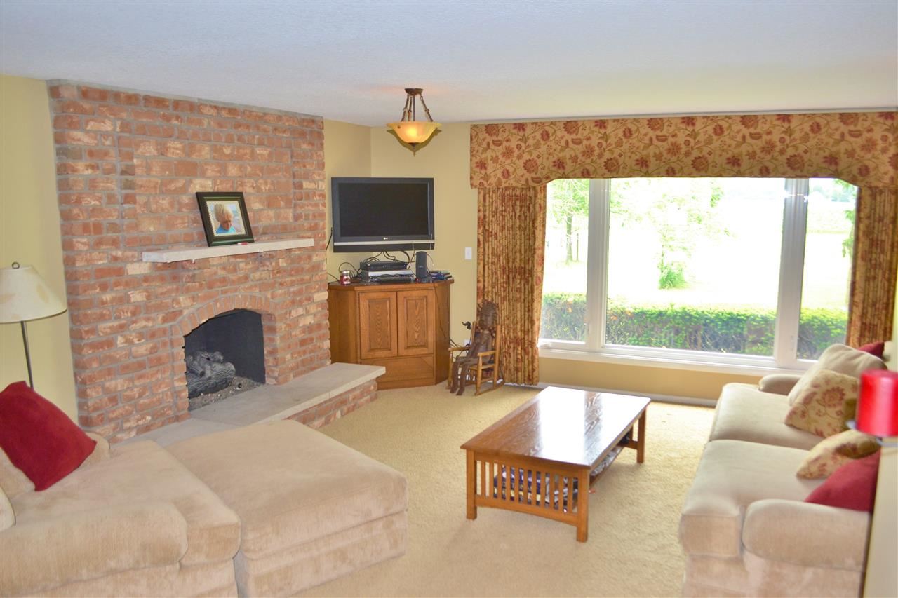 9313 Yellow River Rd, Fort Wayne, IN 46818 photo 11