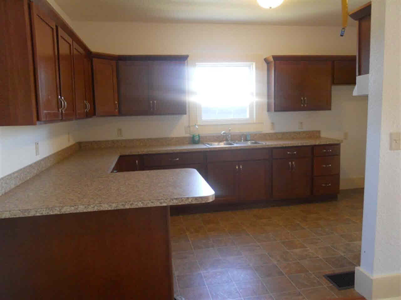 4356 E 600 N, Kendallville, IN 46755 photo 2